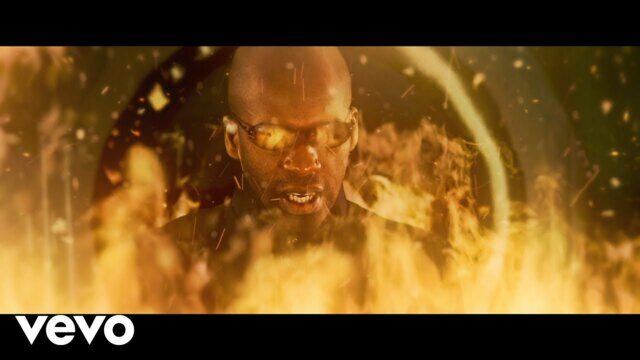Превью клипа «On Fire»
