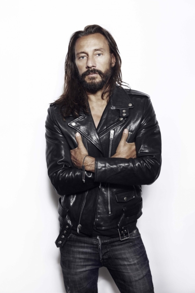 Rock This Party (Everybody Dance Now)