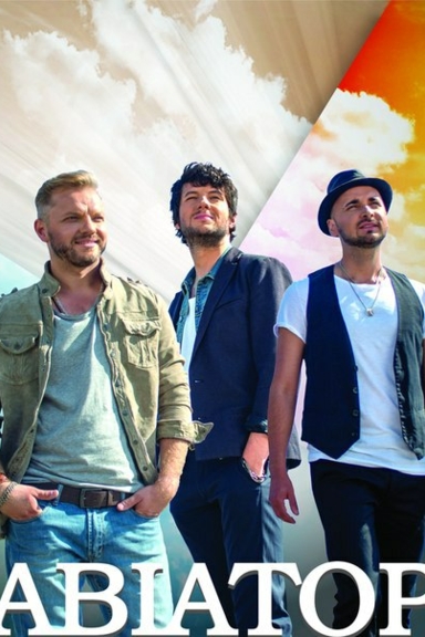 Трава у дома