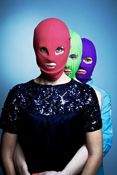 Путин научит тебя любить Родину