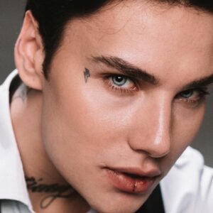 XOLIDAYBOY