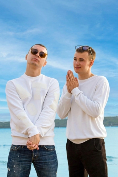 Белыми ночами