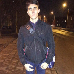 Роман Акберов