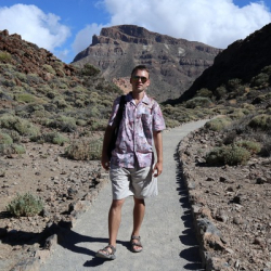 Максим Сергеев