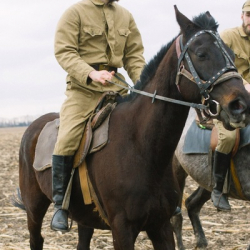 Илья Тихомиров