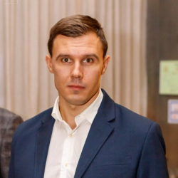 Максим Беляков