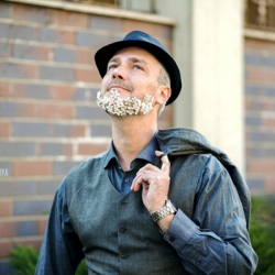 Антон Чумаков