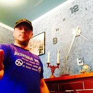 Владимир Пархалёв