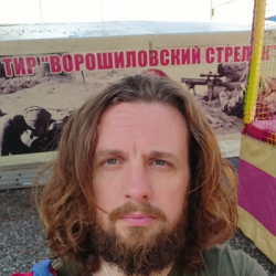 Виталий Громлюк