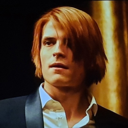 Олежа Душнов