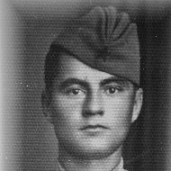 Денис Попов