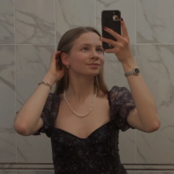 Уля Баландина