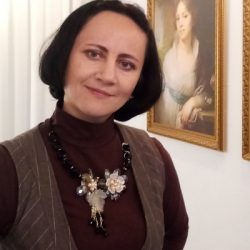 Юлия Гулакова