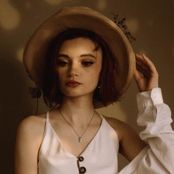 Карина Андреева