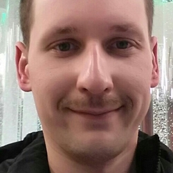 Алексей Иванов