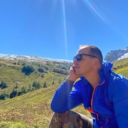 Евгений Лосев