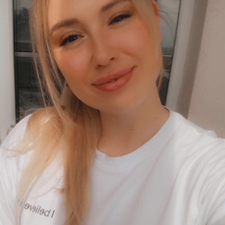 Анастасия Денисова