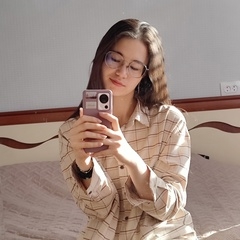 Арина Семенова