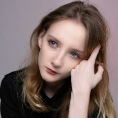 Таира Август